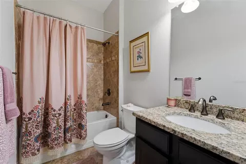 Bath - 112 170th St E, Bradenton, FL 34212 photo 3 of 8