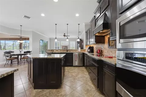 Kitchen - 112 170th St E, Bradenton, FL 34212 photo 4 of 5