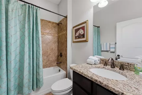Bath - 112 170th St E, Bradenton, FL 34212 photo 4 of 8
