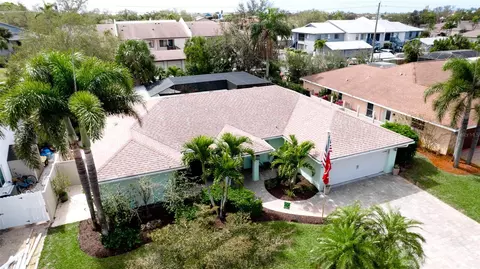7211 25th Dr W, Bradenton, FL 34209