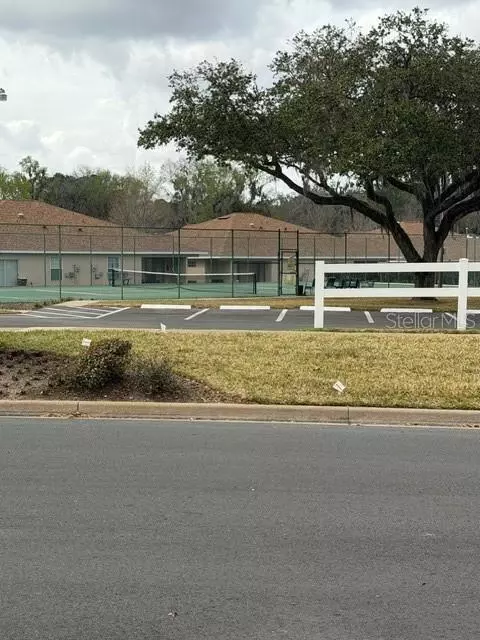 Exterior - 2465 SE 18th Cir, Ocala, FL 34471 photo 5 of 5