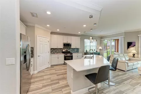 Kitchen - 7374 Divot Loop, Bradenton, FL 34202 photo 1 of 5