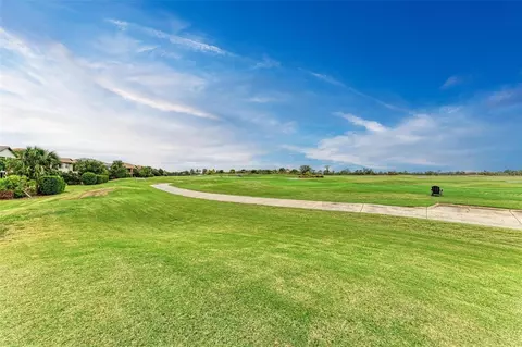 Exterior - 7374 Divot Loop, Bradenton, FL 34202 photo 3 of 5