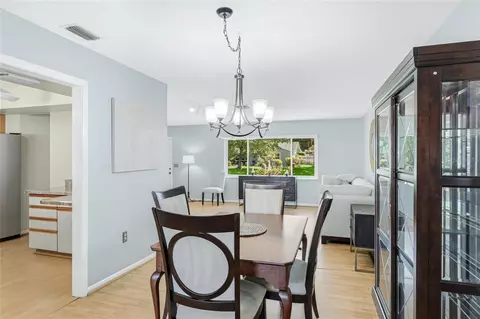 Dining - 1908 49th St W, Bradenton, FL 34209 photo 1 of 1