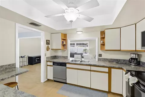 Kitchen - 1908 49th St W, Bradenton, FL 34209 photo 2 of 3