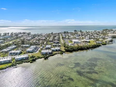 600 Manatee Ave #145, Holmes Beach, FL 34217