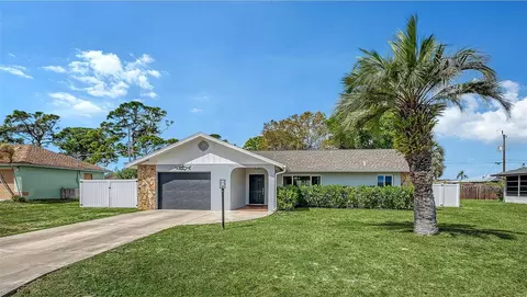 972 Leeward Rd, Venice, FL 34293