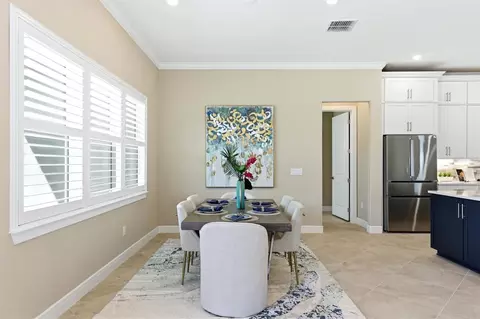 Dining - 9213 Sand Dune Cv, Parrish, FL 34219 photo 2 of 3