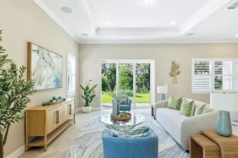 Living - 9213 Sand Dune Cv, Parrish, FL 34219 photo 2 of 5