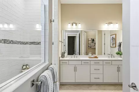 Bath - 9213 Sand Dune Cv, Parrish, FL 34219 photo 1 of 7