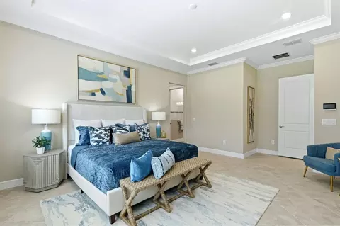 Bedroom - 9213 Sand Dune Cv, Parrish, FL 34219 photo 3 of 5