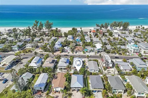 2908 Avenue C, Holmes Beach, FL 34217