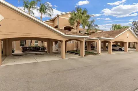 819 Fairwaycove Ln #203, Bradenton, FL 34212