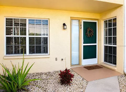 204 Silver Lake Dr #102, Venice, FL 34292