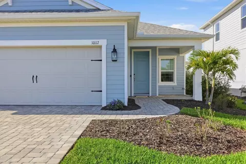 Exterior - 10117 Spruce River Way, Parrish, FL 34219 photo 3 of 18