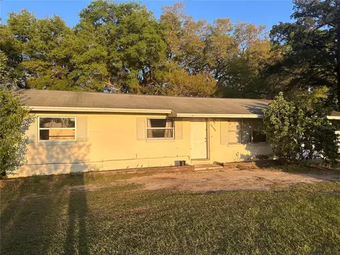 15595 NW 27th Ave, Citra, FL 32113