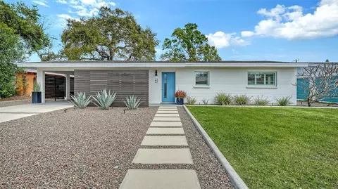 2323 Grove St, Sarasota, FL 34239