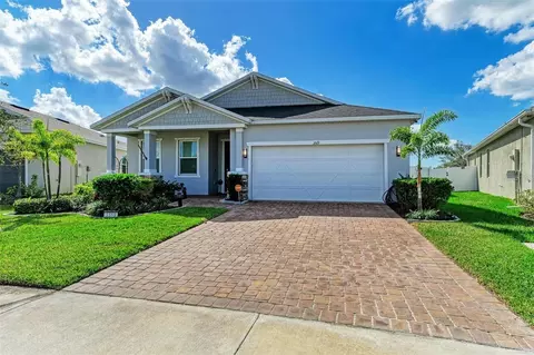 3519 74th Avenue Cir E, Sarasota, FL 34243