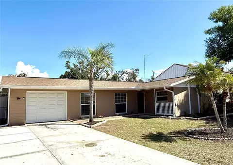 3715 Sharondale Dr, Sarasota, FL 34232