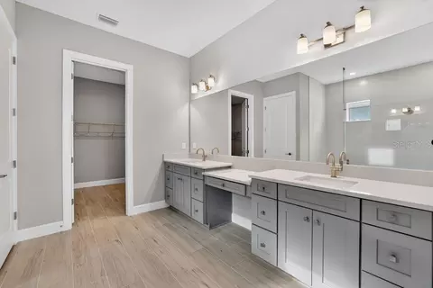 Bath - 15246 Contenta Loop, Bradenton, FL 34211 photo 2 of 5