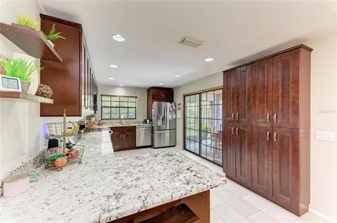 Kitchen - 4609 44th Ave E, Bradenton, FL 34203 photo 3 of 3