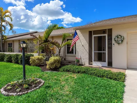 4266 Oakhurst Cir E #3060, Sarasota, FL 34233