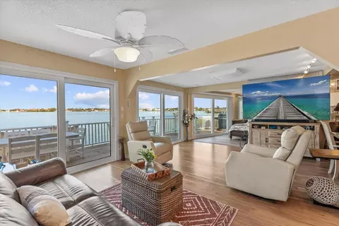 33 N Starboard Dr, Venice, FL 34285 photo 16