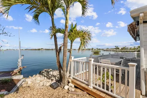 33 N Starboard Dr, Venice, FL 34285 photo 31