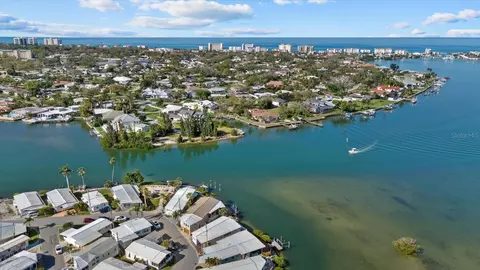 33 N Starboard Dr, Venice, FL 34285 photo 34