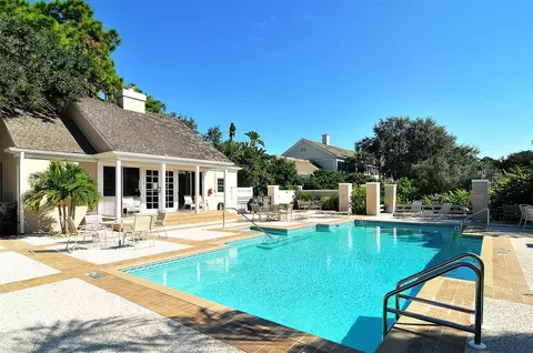 Exterior - 61 Bayhead Ln, Osprey, FL 34229 photo 14 of 17