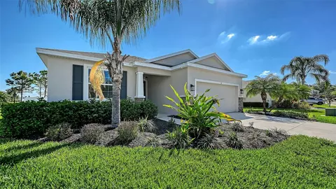 131 Brilliant Bloom Ct, Bradenton, FL 34212