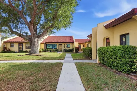 1230 56th St W, Bradenton, FL 34209