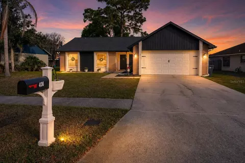 4136 Spring Way Cir, Valrico, FL 33596