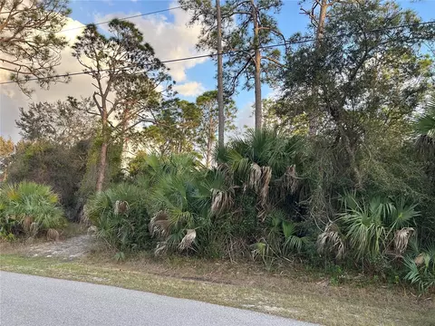 Oakland Road, North Port, FL 34286