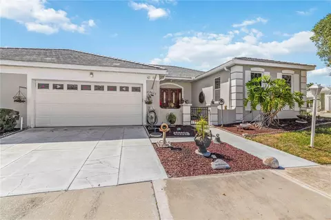 4820 61st Avenue Dr W, Bradenton, FL 34210