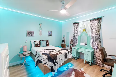 Bedroom - 11216 58th Street Cir E, Parrish, FL 34219 photo 5 of 7