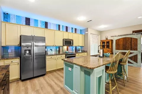 Kitchen - 11216 58th Street Cir E, Parrish, FL 34219 photo 7 of 8