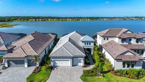 6353 Isla Del Ray Ave, Sarasota, FL 34240