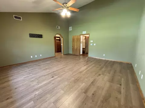 Living - 1815 SE 89th Ln, Ocala, FL 34480 photo 4 of 5