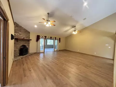 Living - 1815 SE 89th Ln, Ocala, FL 34480 photo 1 of 5