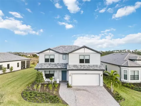 6207 Talon Preserve Dr, Nokomis, FL 34275