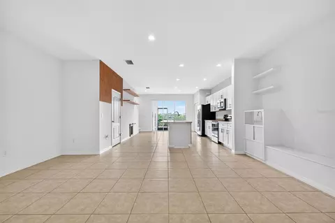 Living - 8667 Canyon Creek Trl, Parrish, FL 34219 photo 2 of 4