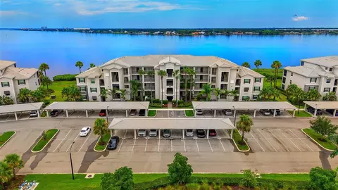 1010 Tidewater Shores Loop #406, Bradenton, FL 34208