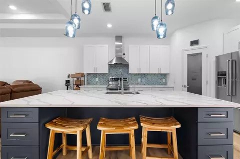 Kitchen - 11439 57th St E, Parrish, FL 34219 photo 3 of 4