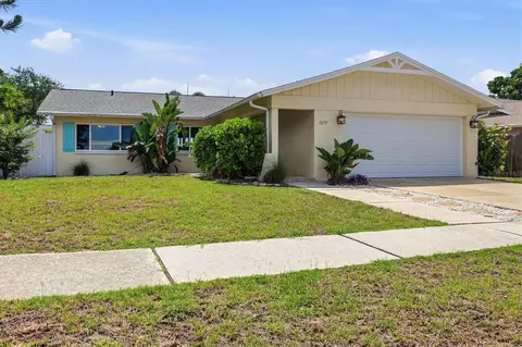 6579 Mauna Loa Blvd, Sarasota, FL 34241