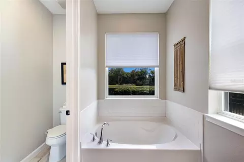 Bath - 11826 Brookside Dr, Bradenton, FL 34211 photo 2 of 4