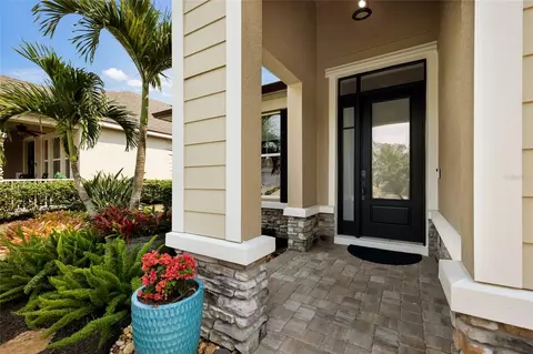 Exterior - 11826 Brookside Dr, Bradenton, FL 34211 photo 7 of 19