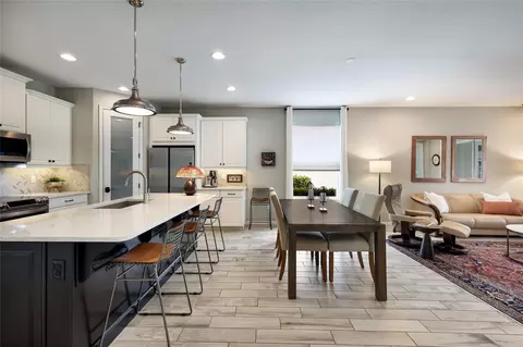 Kitchen - 11826 Brookside Dr, Bradenton, FL 34211 photo 6 of 6
