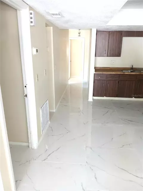 Entry Way - 208 58th Ave E, Bradenton, FL 34203 photo 1 of 1