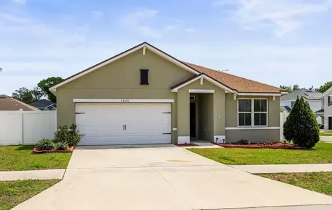 3820 Crystal Dew St, Plant City, FL 33567